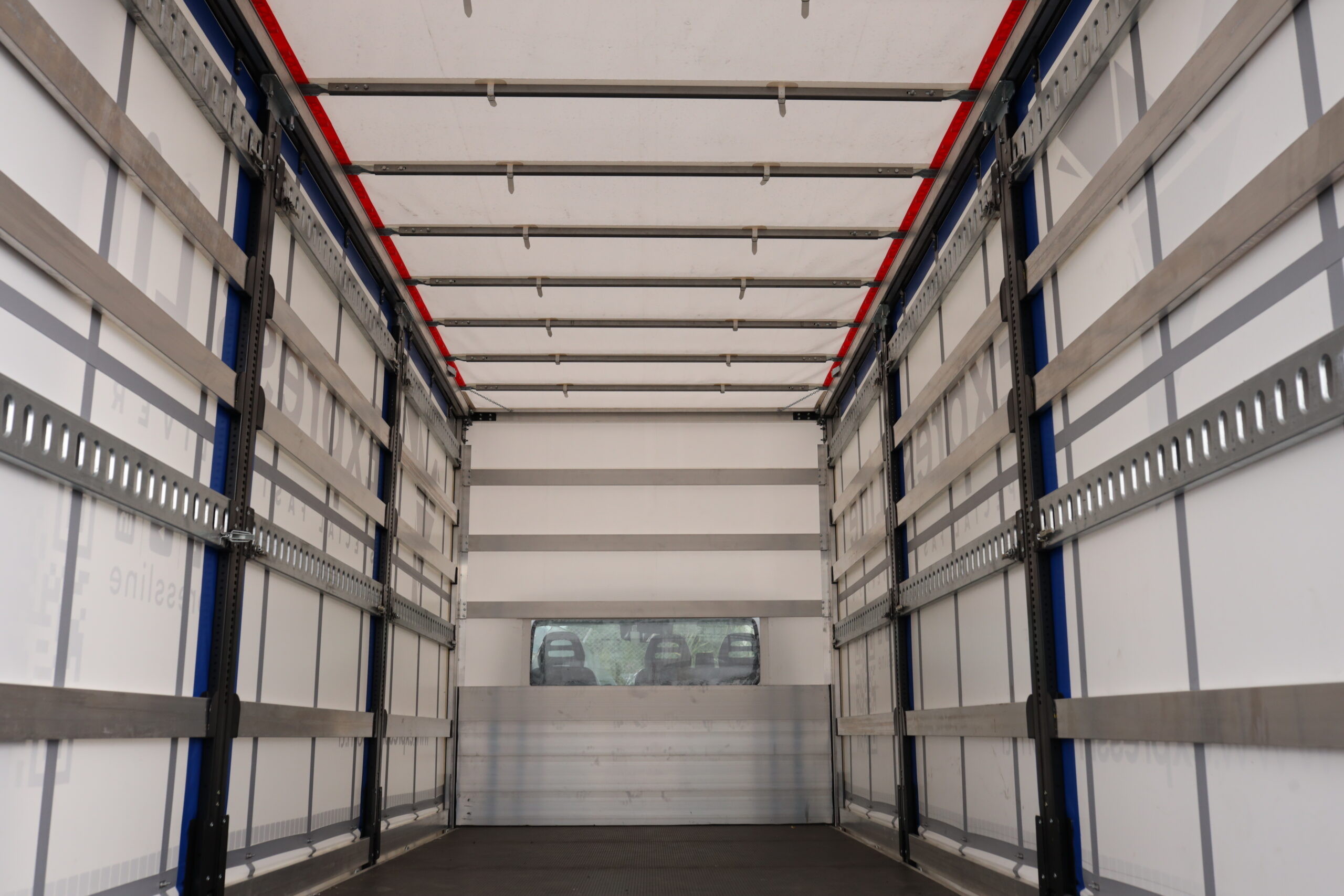 Load Master galeri 35