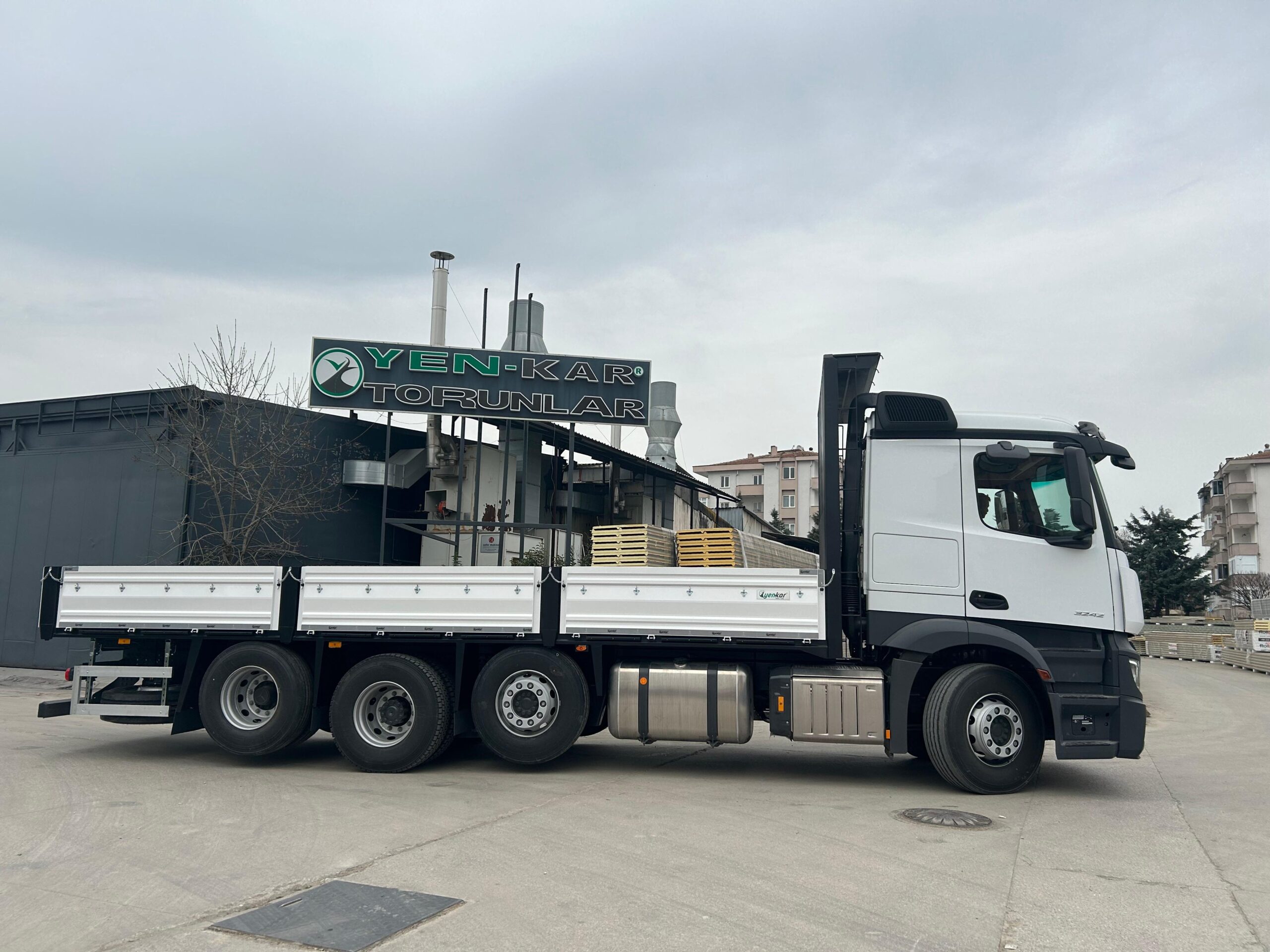 Low Loader galeri 13